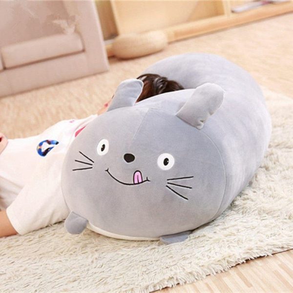 peluche chat squishmallow gris qui tire la langue
