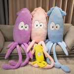 peluche pieuvre géante aux gros yeux